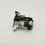 Original OEM FQJ500240 MWC1476 Front Right Side Door Latch Lock for Defender - Image 3